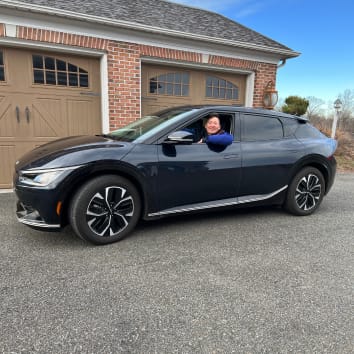 Raymond L, propietario de un EV6